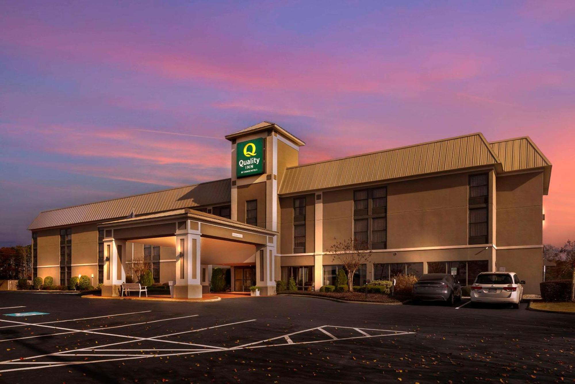 Quality Inn Valley - West Point Exterior foto